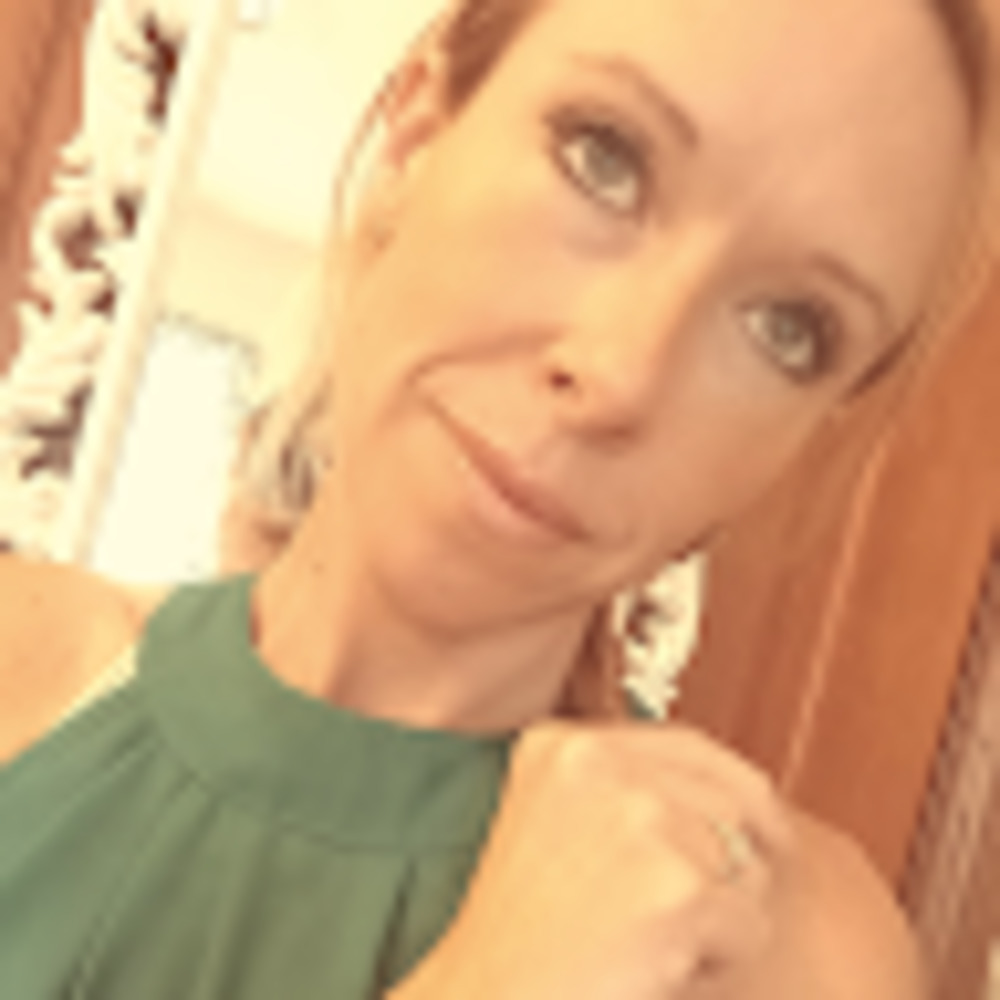 Meet your Posher, Aimee jean